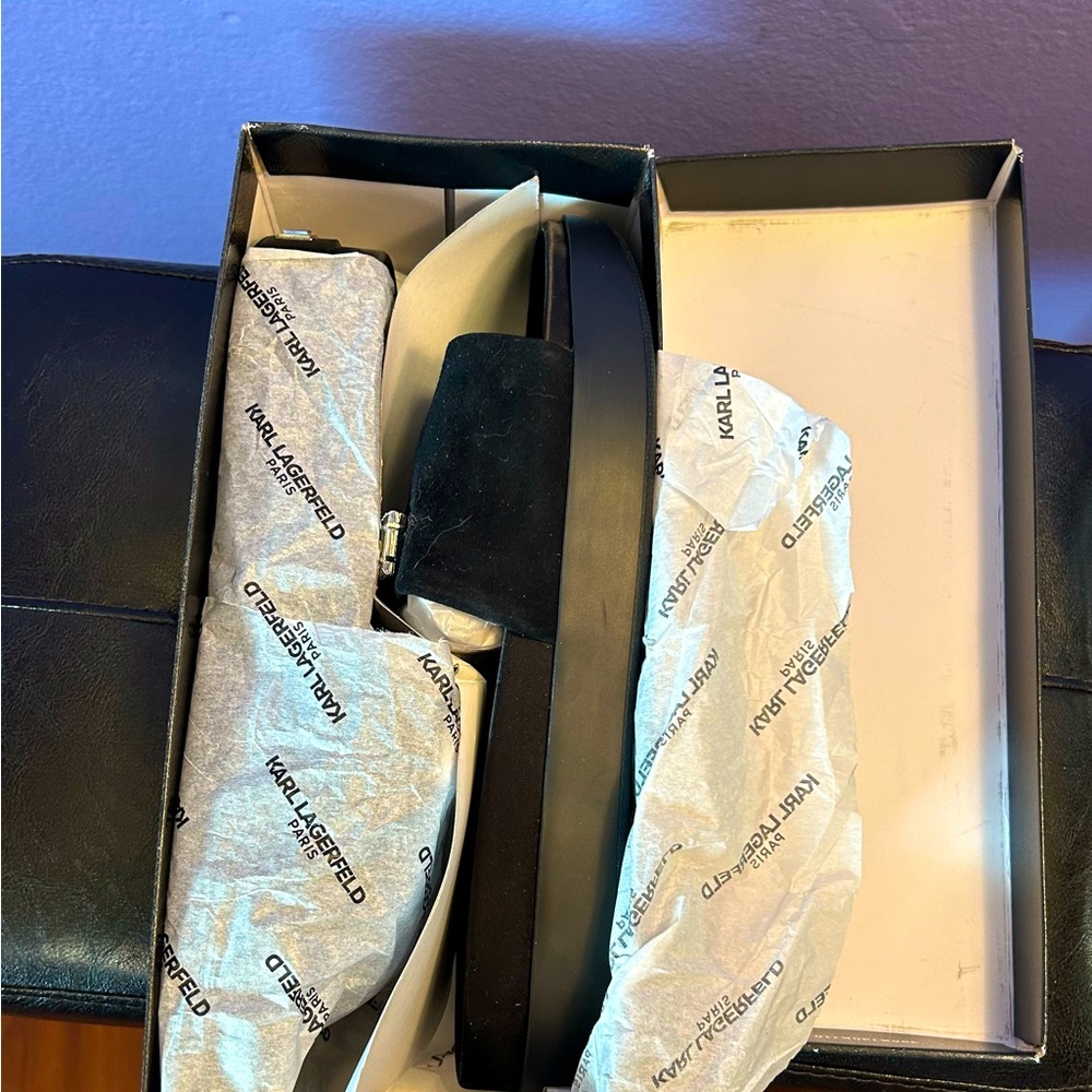 Karl Lagerfeld Crystal Slides size 10